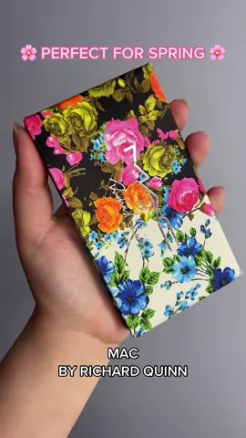 In love with this spring palette from @maccosmetics & @Richard Quinn 🌸💜💐  #fyp #maccosmetics #macpalette #macbyrichardquinn #spring #springmakeup #makeup #floralpalette #springcolors #fypシ #foryou 