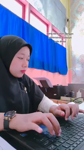 Membalas @aswatiningsih706 sedikit gambaran kerjaan di ruang TU kak 😊 #SunsilkCreatorAcademy  #tatausahasekolah #tatausahamuda #flksyaguys🥰biarrame🥰 #flks🔥 