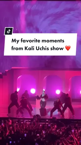 Not me wanting to fly to another city to see her again 😭 #kali #kaliuchis #kaliuchiseffect #thekaliuchiseffect #kuchi #redmooninvenus #redmooninvenustour #kaliuchisiwishyouroses #kaliuchislook #kaliuchistelepatia #kaliuchismoonlight #dcconcert #theanthemdc 