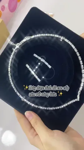 Bộ trang sức lấp lánh , siêu hạt dẻ 🌰 #unboxing #xuhuong #fypシ #foryou #reviewlamdep #botrangsuc #trangsucdep #daychuyennu #bongtaidep #xuhuong2023 #thịnhhành 