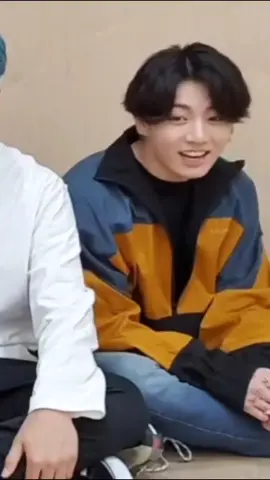 jekeyyyy 🐰😁💜 #JEONJUNGKOOK #jk #jungkookie #jungkook #jungkookbts #btsarmy #BTS #KpopEdits #bangtan #likefollow #armybts #bangtanboys #borahae #jkbts #BangtanSonyeondan #JungkookCute #BTSFunnyMoment #fyp #foryourpage #dynamitebts #btsdynamite #song #musicvideo #bangtanbombs 