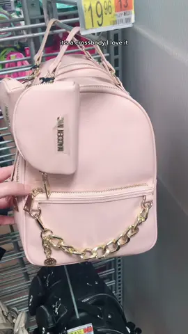 These Walmart bags are so cute!! 🦋 #maddennycwalmart #walmartmaddennyc #maddennyc #stevemaddennyc #walmartpurse #walmartpursefinds #walmartpursehaul #walmartshopper #walmartshopalong #purseshopping #springpurses #summerpurses #walmarthandbags #walmartbags 
