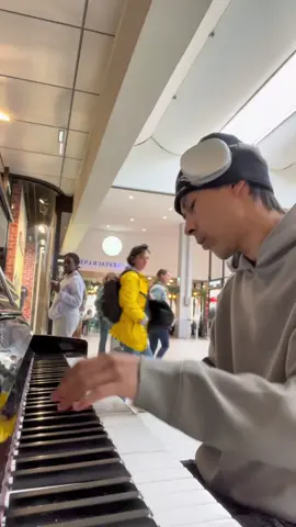 Replying to @احمد Is this the real life? #bohemianrhapsodypiano #bohemianrhapsodycover #pianocover #publicpiano #friqtao 