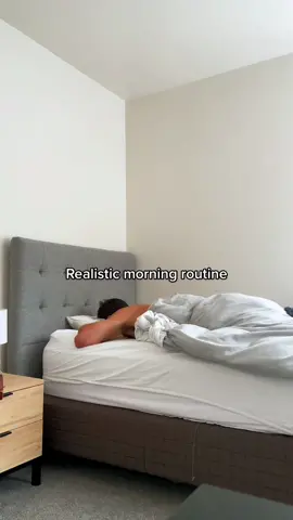 next morning will be productive #morningroutines #realisticmorningroutines #sleepin #realisticmorningroutine 