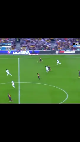 El día que #danialves  le hizo un caño a#cristianoronaldo #barcelonavsrealmadrid 