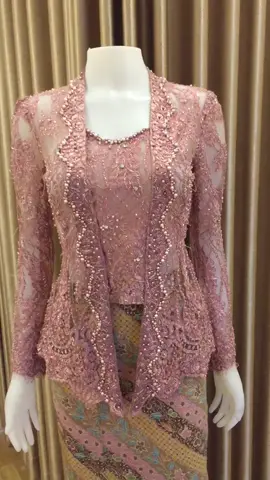 Customer Order! Kebaya Kutubaru Full Payet. Kebaya : 750.000. Bawahan : 250.000 🥰🫶🏻