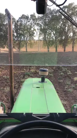 #deutz #d10006 🇩🇪#fyp #foryou #algerienne🇩🇿 #tunisia🇹🇳 #maroc #الفلاحة #تحيا_الفلاحة_وين_ما_كانوا🌾🌽🥔🧅🥕 #اكسبلور #abonné_tchouf_jdid🇩🇿🇲🇦🇹🇳😍 