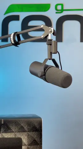 Microphone Shure SM7B 🤯🚨 Meilleur microphone podcast 🫣@Ramzi Digital @boukhelifa karim #algeria #podcast #microphone #ecommerce 