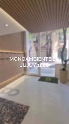 🚀Se vende •R E T A S A D O• Tu #monoambiente en pleno Pichincha Río, Jujuy 1888 ▪︎36M2  ▪︎orientación sur  ▪︎puerta blindada  ▪︎doble vidriado hermético  ▪︎gas natural  ▪︎pileta y parrillero de uso común en la terraza  🙌A un paso de todo. 🤝Listo para habitar  . . . #departamentos #departamentoaestrenar #departamentoenventa #geo #geoconstructorarosario #constructora #pichincha #ventadepartamento