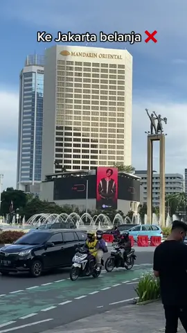 Keliling Jakarta berasa dikelilingin Taehyung, Yoongi sama Jungkook 🫣🤭 #bts #btsarmy #army #fyp #fypシ #bangtan #xyzbca 