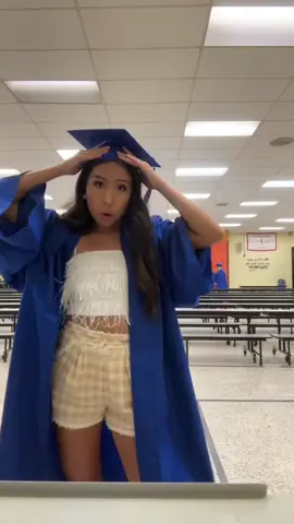 it’s whatever lyrics i want fr 🤝#classof2023 #graduatewalk #gradszn2023 