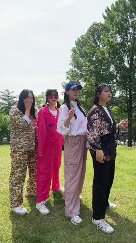 no way 이중에 쌤은 누굴까? 난이도 上  (맞추면 프리허그해준대 1번이) #추천 #체육대회 #fypシ #추천떠라 #08 #사제틱톡 