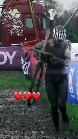 Best friends. ❤️ #sports #sport #titanic #trend #cycling #bike #funny #eurovision #viral #mama #diadelasmadres #france 