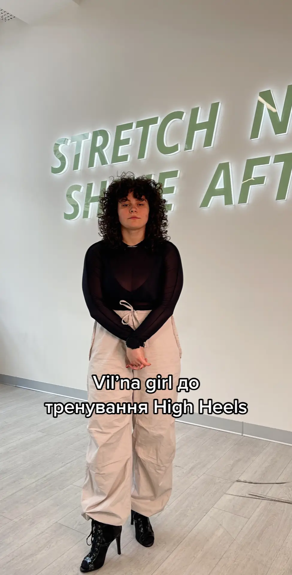 😅 #vilnagirl #highheels #хайхілс #stretchstudio #stretchingstudio #стретчінгстудія