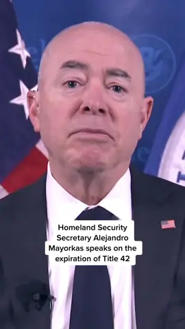 Homeland Security Secretary Alejandro Mayorkas responds to Texas Gov. Greg Abbott sending migrants to cities across the U.S. following the expiration of Title 42. #Title42 #Migrants #News 