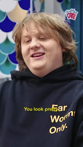 So full on @Lewis Capaldi ! Date out now ❤️‍🔥 #chickenshopdate #lewiscapaldi 