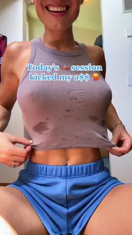 All hot and sweaty from today’s rowing session 🥵 #trending #fyp #wivesoftiktok #fitgirlsoftiktok #fitgirl #summerbody #rowing 