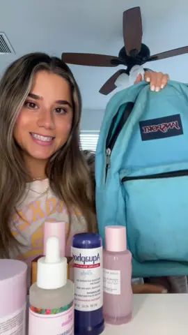 pack with me for a flight: backpack edition 🥴🩵💫✈️ #packingasmr #packingvideo #packwithme #traveltiktok #travelwithme 