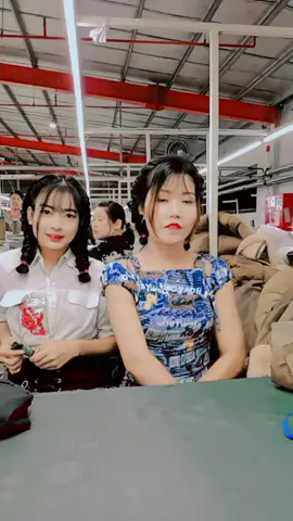 မြင့်ပ့များရင်ချစ်တယ်ဆိုလို့😍❤#😅 #2023 #myanmartiktok🇲🇲🇲🇲 #ပြည်တွင်ဖြစ်ကိုအားပေးပါ🇲🇲 #tiktokmyanmar2023🇲🇲🇲🇲🇲🇲💞💞💞 