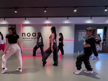 いつもありがとうなみんなと❤️‍🔥#perfectworld #twice #dance #choreo #kpopfyp #kpop #jazzfunk #once #choreography 