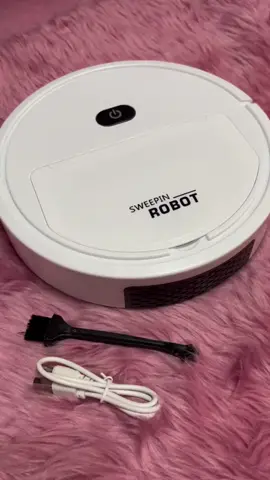 Mini robô da sweeping robot que limpa a casa!! O produto funciona como um aspirador elétrico e vai facilitar a sua vida na hora da limpeza!! 😉LINK NA BIO #limpeza #tecnologia #casa #diaadia #lojavirtual #viralreels #robots 