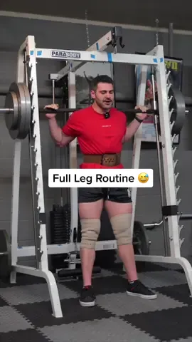 Still can’t walk.😅 Whats your fav leg exercise?👇🏼