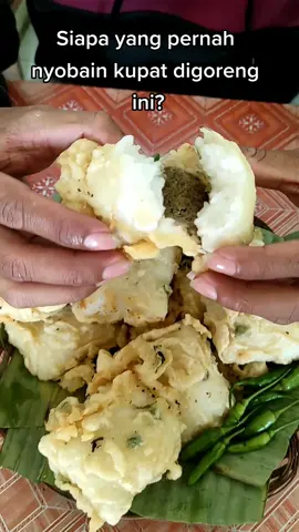 Gorengan Kampel khas Purwokerto #kampel #kupat #ketupat #purwokerto #fyp #gorengan #unik 