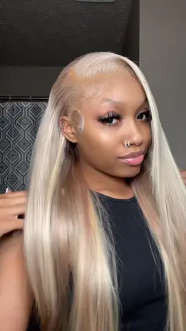 Pt 2: @Megalookhair hair link in bio 😍 24” of blonde hair with subtle highlights i love this hair 👏🏽😮‍💨 #fyp #foryou #foryoupage #megalook #megalookhair #megalookbalayage #megalookwig #megalookhairreview #blondehair #blondewig #blondewigs #blondewigsforblackwomen #blondewiginstallation #blackgirlblonde 