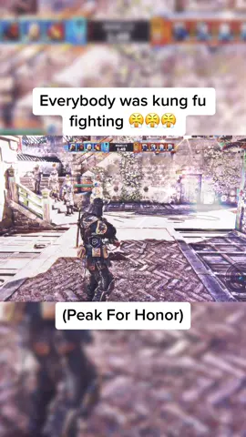 How else would a match with 8 shinobis go 😂😂😂 #forhonor #forhonortiktok #GamingOnTikTok #foryou 