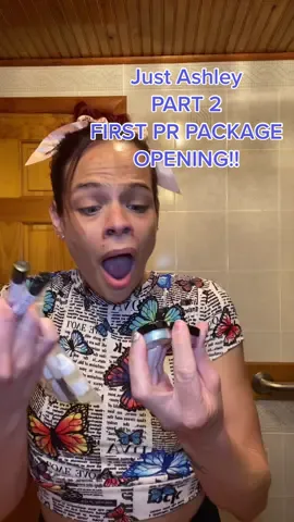 Part 2!! Sorry for the delay on this one!! Loading took 5ever- but here is part 2/3 to the very first PR package I’ve ever gotten. @Silk Naturals thank you so so very much!! The next few videos will definitely have these products in them! And yes, I really do get this excited over the little things 🫶🏼Make sure you follow for NEW CONTENT and your daily dose of ME! #mainlymakeupah #mua #gifted #boxopening #makeup #beauty #makeupartist #smallmua #contentcreator #underestimated #SmallBusiness #grateful #inspire #makeupcontent #Vlog #ladyglittersparkles 
