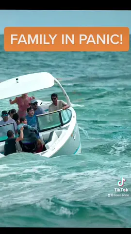 Boat Sinking! Family in PANIC! #coolvideo #boatzone #haulover #boatfails 