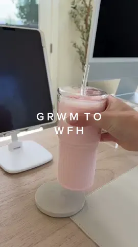 happy monday!!!🖥️🎧🕊️ the cup & all office stuffz are on my amäzn under “office essentials”🫶🏼 #mondaymotivation #monday #wfh #work #workfromhome #grwm #routine #asmr #asmrsounds #aesthetic 