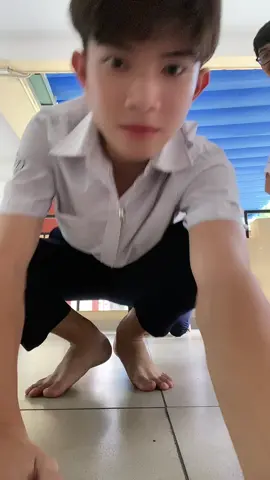 Ai biết đúng hay sai mà giám thị tới luôn😂#xuhuong #xh 
