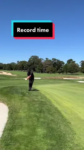 Time is of the essence. 😂 (📹: @Holein1trickshots)