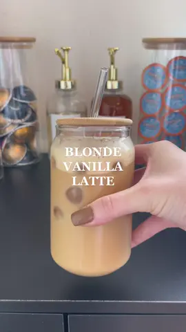 definitely a classic favorite🍨 #blondelatte #vanillalatte #starbucksdrinks #blondevanillalatte #latte #nespresso #nespressotalents #coffeetok #coffeetiktok #fyp 