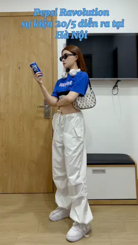 Không khí đang nóng lắm ròi mọi người ơiii 🔥 cùng Quyện diện thật nhiều outfit thật cháy tại sự kiện Pepsiravolution 20/5 này tại Hà Nội nhé 😉  #PEPSIRAVOLUTION #outfit #pepsi #myfashion  @Pepsi Việt Nam @RAVOLUTION TV 