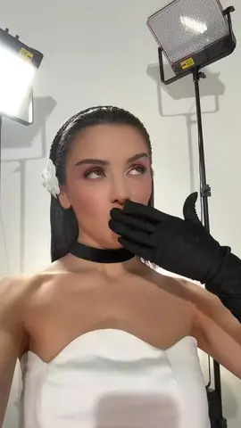 Can you guess whose met Gala look I recreated? 🖤
