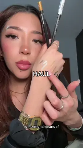 En esta cuenta amamos a bissu 😍 ig ximenamirandaf  #fyp #haul #makeup #maquillajetutorial #makeuphaul #parati #xyzbca 