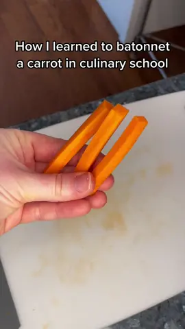 Another carrot cut unlocked 🔓 #knifeskills #culinaryschool #carrot #cooking 