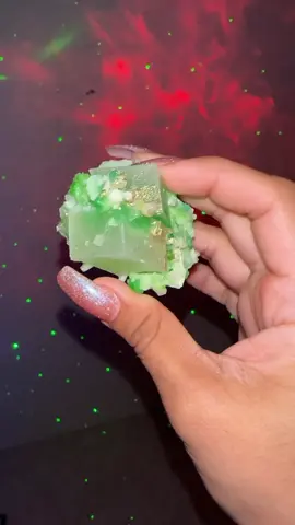 The last candies 🥲  @Silky Gem | Crystal Candy  #asmr #amsrsounds #asmreating #asmrfood #crystalcandy #silkygemcrystalcandy #silkygem  Use code : LAURAEM10 for $$ off! 