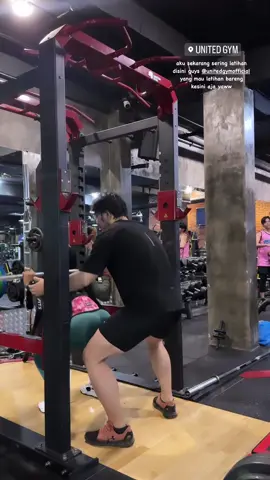 #Oklinfia #workout #gym #gymgirl #bodyworkout #olahraga #gymlover #WorkoutMotivation 