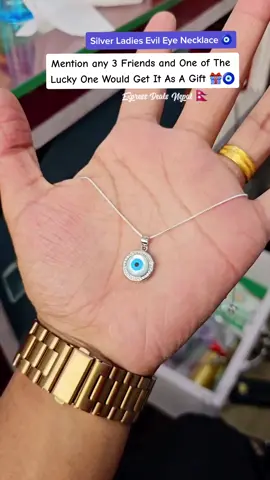 The Talk Of The Town 🧿 Silver Ladies Evil Eye Necklace For Her 💞 #expressdealsnepal #deliveryallovernepal #evileyejewelry #evileyenecklace #evileyebracelet #evileyering 
