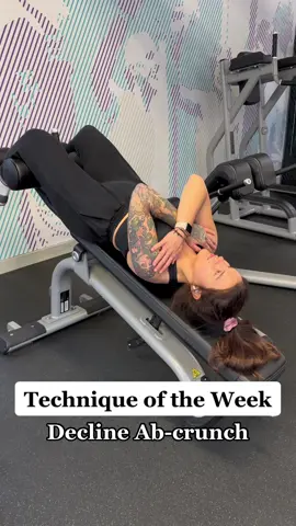 Technique Tuesday - Decline Ab Crunch 🏋🏻‍♀️ If you’re advanced and want to level up your ab crunches, the decline bench would be a good choice!  The decline position forces your core to work harder in raising your torso so the exercise is more challenging and beneficial! 💪🏻 1. Adjust the bench using the pin - start at around 30 degrees to see how it feels and go from there - the lower the bench the greater range of motion.  2. Put your legs around the bench and hold the handle.  3. Place your knees on the pads and secure your feet.  4. Lower yourself down to lie down flat on the bench take a breath.  5. Engage your core and lift your torso towards your thighs.  6. Hold the top position for a moment and slowly lower yourself down.  7. Take a breath and repeat the movement.  Good technique is the key to success so save for later! ✨ #Fitness #health #fitnessmotivation #fitnesslife #fitnessistheanswer #strongcore #strongcorestrongbody #fitnessgirlsvideos #fitnessaddict #fitnessgirl #fitnessjourney #gymmotıvatıon #GymLife #gymrat #gymgirl #gymaddict #gymlover #gymlifestyle #gymgirlsdaily #technique #techniquetuesday #techniqueoftheweek #abcrunch #abcrunchtechnique #declinebench #gymgirlvideos #declineabs #coreworkout #absworkout 