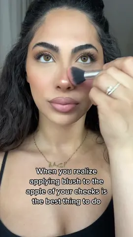 All blush techniques are amazing tho #blushtrend #blushhack 