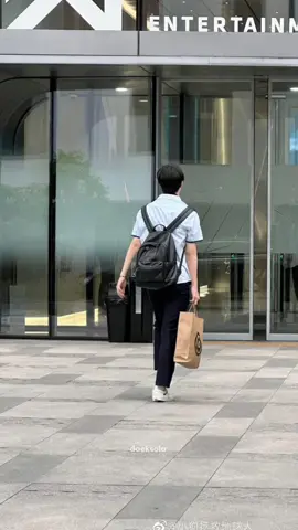 YG TRAINEE SPOTTED ENTERING THE YG BUILDING #ygnewboygroup #ygnbg #ygtrainee #fypシ 
