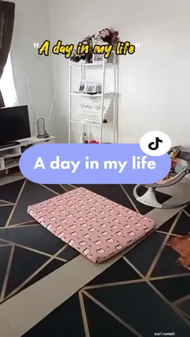 Dah jadi suri rumah macam ni lah rutin dia🤭 Jangan cakap suri rumah duduk rumah tak buat apa apa. Banyak tau kerja suri rumah ni cuma ramai yang tak nampak. Lepas ni jangan malu mengaku suri rumah. Sekurang kurang kita #surirumahberduit 🥰 ------------------------------------ Kalau korang nak beli item yang saya mention tu korang boleh tengok dekat bawah ni tau. Video kain batik⤵️ @Ibu Imani SuriBisnes 🛒  Video bedung besar⤵️ @Ibu Imani SuriBisnes 🛒  Video tilam baby⤵️ @Ibu Imani SuriBisnes 🛒 