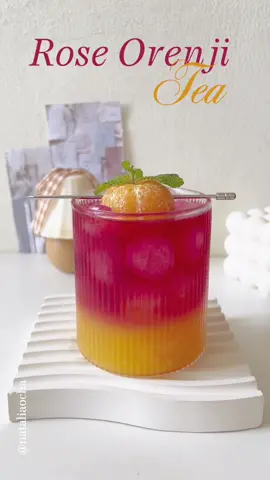 Yang seger2 lagi nih guysss simple banget cuma butuh 3 bahan ajaaa.. 1. Orange Jus 2. Seduhan rose tea 3. Bisa ditambahkan jeruk baby Disini aku ga pakai pemanis lg karena juicenya sudah manis ya kak.. Enjoy 🧡🍊🧡🌹 #homemade  #homecafe  #korean  #cafe  #koreanhomecafe  #aesthetic #tea #mocktails #rosetea  #mocktail #aestheticdessert  #Recipe  #aestheticdessert #homecafeindonesia  #resepviral  #idejualan  #dessert #viral #dessertrecipe  #orange #homecafeid #homebar #reseptiktok #fyp #fypシ #foryou #foryourpage #foryoupage #fypシ゚viral #fypdongggggggg #xyzbca 