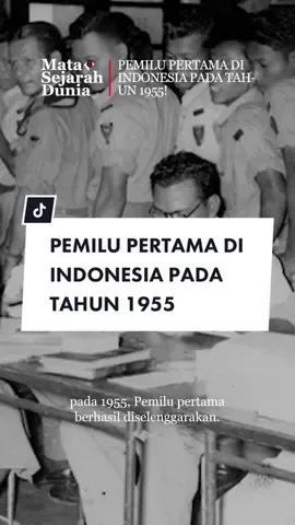 Pemilu Pertama Indonesia Pada Tahun 1995 #shorts #sejarahindonesia  Mungkin masih banyak yang lupa atau belum tau mengenai peristiwa-peristiwa penting yang terjadi. Yuk tonton dan simak videonya sampai habis, semoga dapat menambah pengetahuan kalian semua! __________________ pada 1955, Pemilu pertama berhasil diselenggarakan. pemilu tersebut dilaksanakan dalam rangka memilih anggota-anggota parlemen (DPR) dan Konstituante. Diikuti oleh lebih 30-an partai politik dan lebih dari seratus daftar kumpulan dan calon perseorangan. Pemilu dilakukan dua kali, yang pertama pada tanggal 29 September 1955 untuk memilih anggota-anggota DPR. Yang kedua dilakukan tanggal 15 Desember 1955 untuk memilih anggota-anggota Dewan Konstituante. Pada Pemilu 1955 terdapat 260 jumlah kursi DPR dan 520 kursi untuk Konstituante. Ini masih ditambah dengan 14 wakil golongan minoritas yang diangkat pemerintah. #fyp #fypシ #fypシ゚viral #foryou #foryoupage #sejarahindonesia #sejarah 
