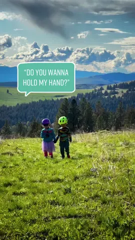 How friendships flourish… in nature and motion together, chatting about all the important stuff. 👫#hikingwithfriends #friendship #bestbuddies #momlife #hiking #friendship 
