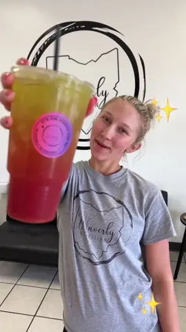 Tea Bombs make us ✨SHIMMER✨  Come try the Rainbow Nerds Tea Bomb!! 🌈   • TODAY ONLY • #addicted #energy #teabomb #shimmer #taylorswift #inlove #rainbownerds 